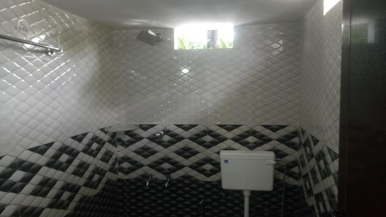 Niya Nest Homestay Kochi Exterior foto